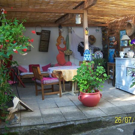 Chambres D'Hotes Andrea Μπριβ-λα-Γκαγιάρντ Εξωτερικό φωτογραφία