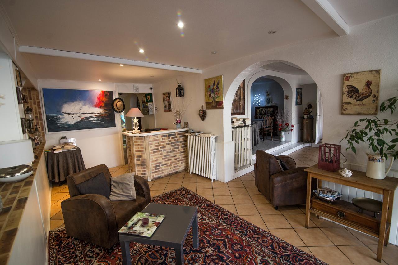 Chambres D'Hotes Andrea Μπριβ-λα-Γκαγιάρντ Εξωτερικό φωτογραφία